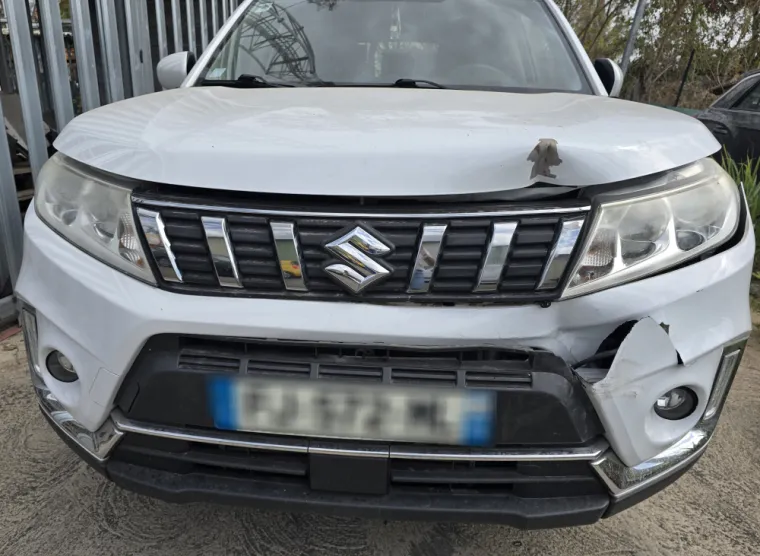 Suzuki Vitara : Assurance et prise en charge rapide, Saint-Paul, AER Peinture