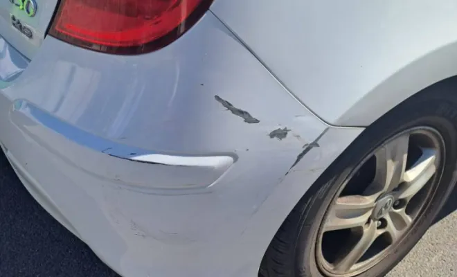 L'éclat retrouvé pour votre carrosserie, Saint-Paul, AER Peinture