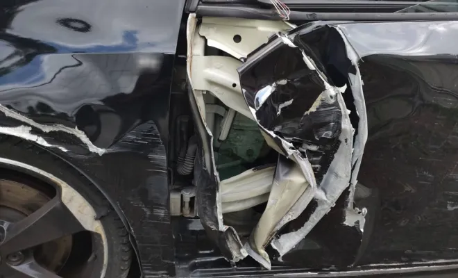 garage pour réparation auto après accident 974 à Saint Paul AER Peinture